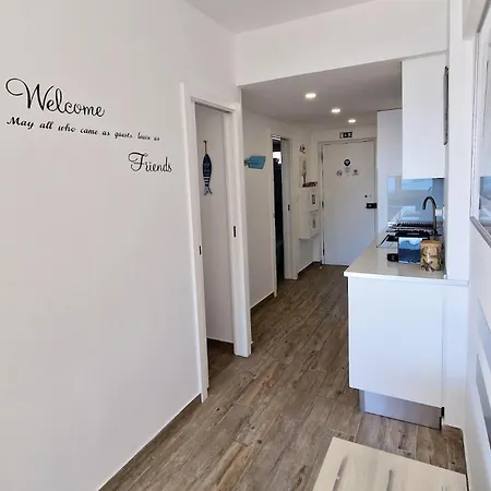 Excellent Sea View With Direct Access Lejlighed