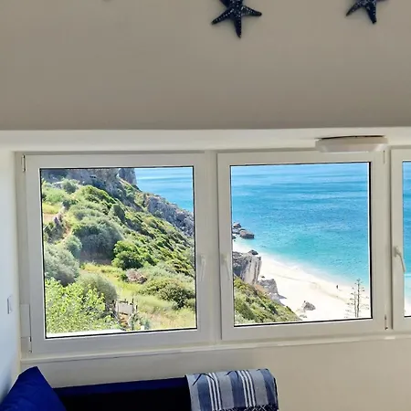 Excellent Sea View With Direct Access *
