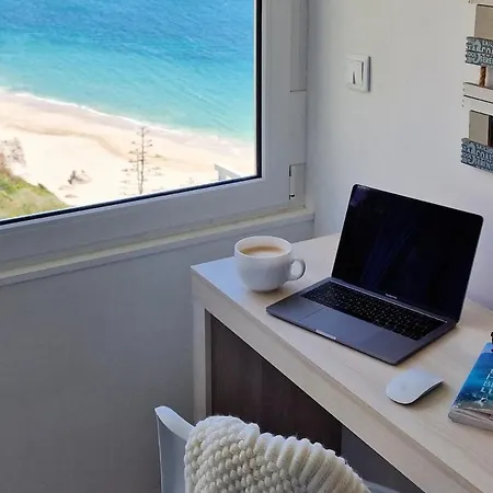 Excellent Sea View With Direct Access Apartament Sesimbra