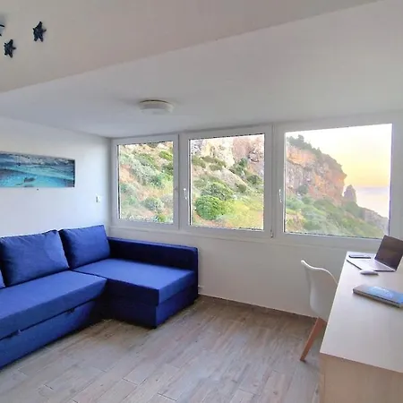 Apartament Excellent Sea View With Direct Access
